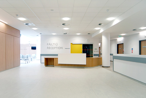 St James’s Hospital Radiation Oncology Building interior reception designed by O'Connell Mahon Architects